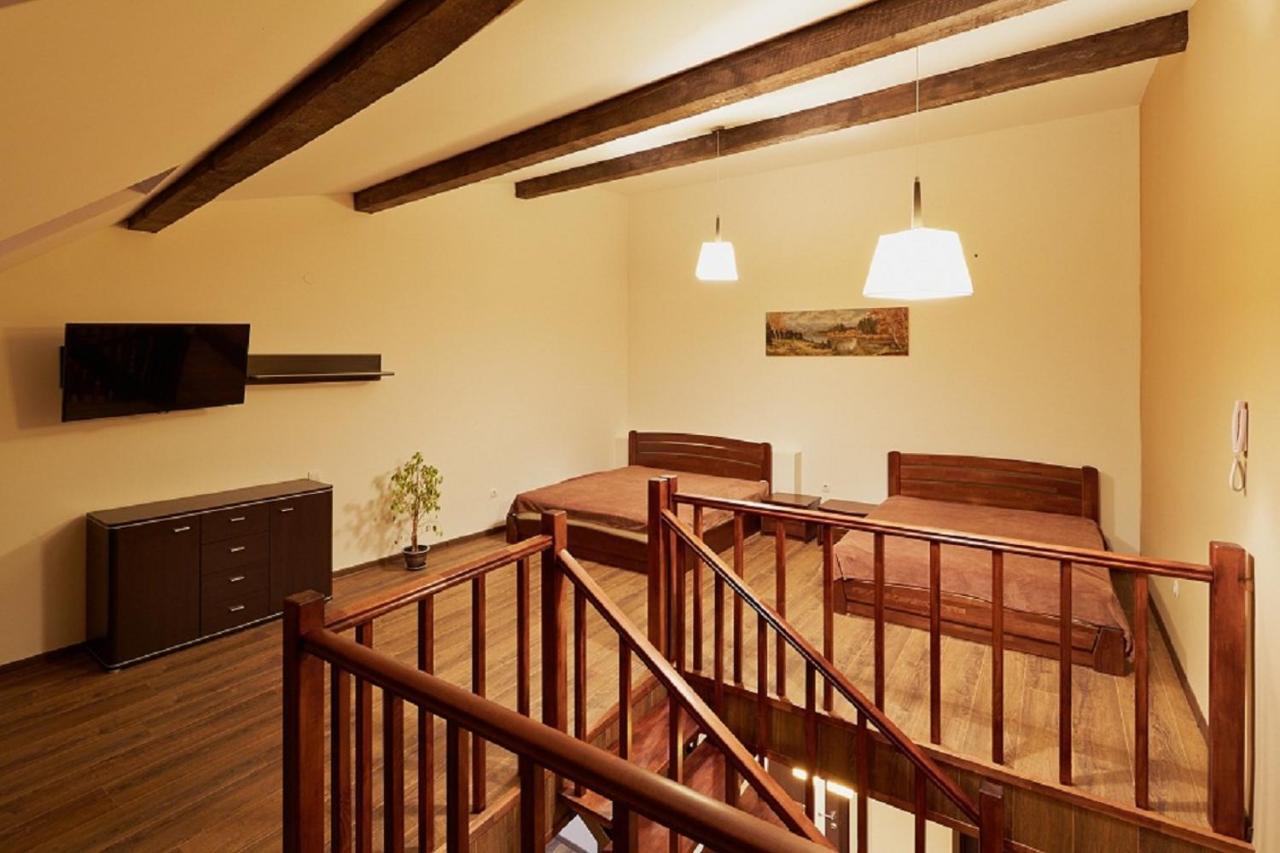 Apartment On Lychakivska Lviv Dış mekan fotoğraf